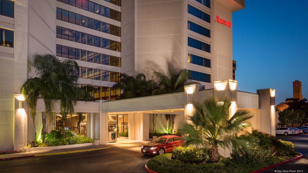 image_hotel_exterior_outside_1